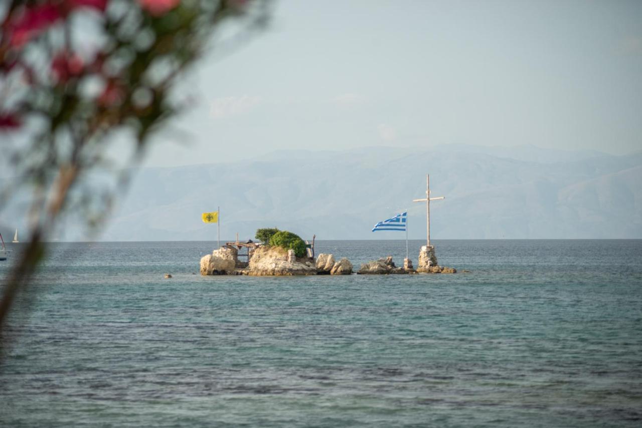 Vila Olea Stone House Near The Sea Notos Exteriér fotografie