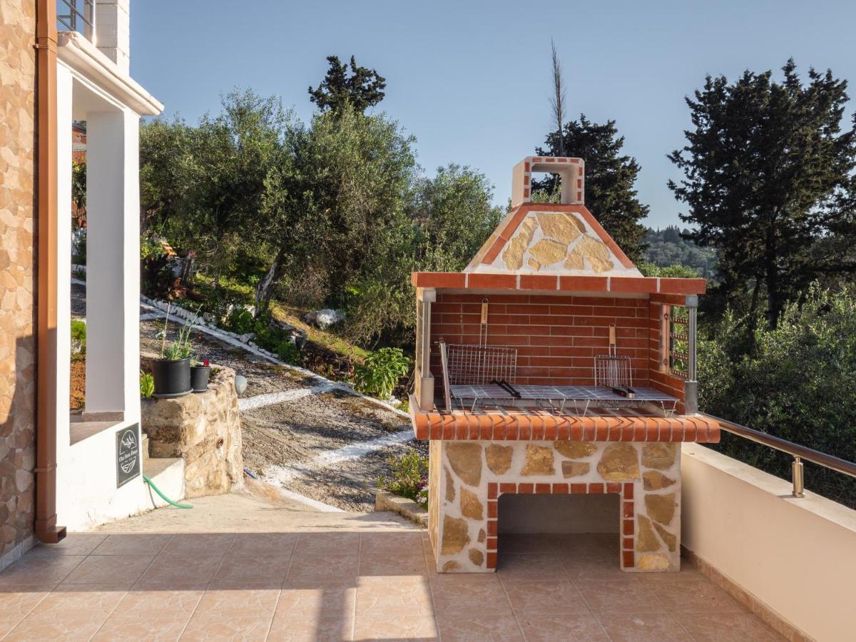 Vila Olea Stone House Near The Sea Notos Exteriér fotografie